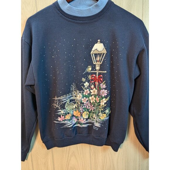 Morning Sun Flowers Snow Christmas Lamp Bow Blue Crewneck Sweatshirt Size Small - Picture 2 of 8